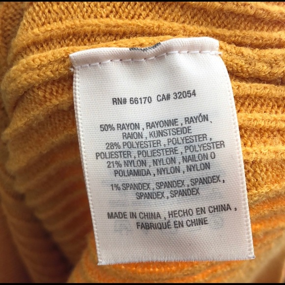 Moth by Anthropologie Off Shoulder Dancer Sweater! - Picture 9 of 11